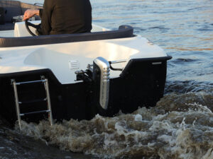 powerlit motor met boot